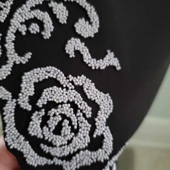 Black beaded gown - Picture 4 of 5